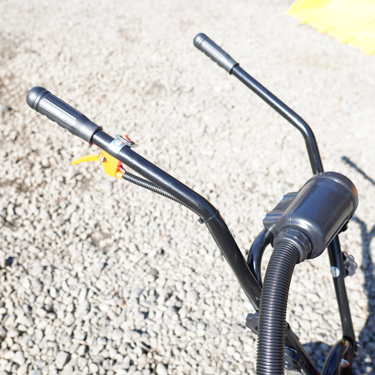 MOTOCULTIVADOR 2 HP